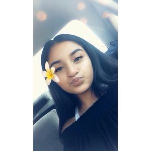 Meet your Posher, Mallory